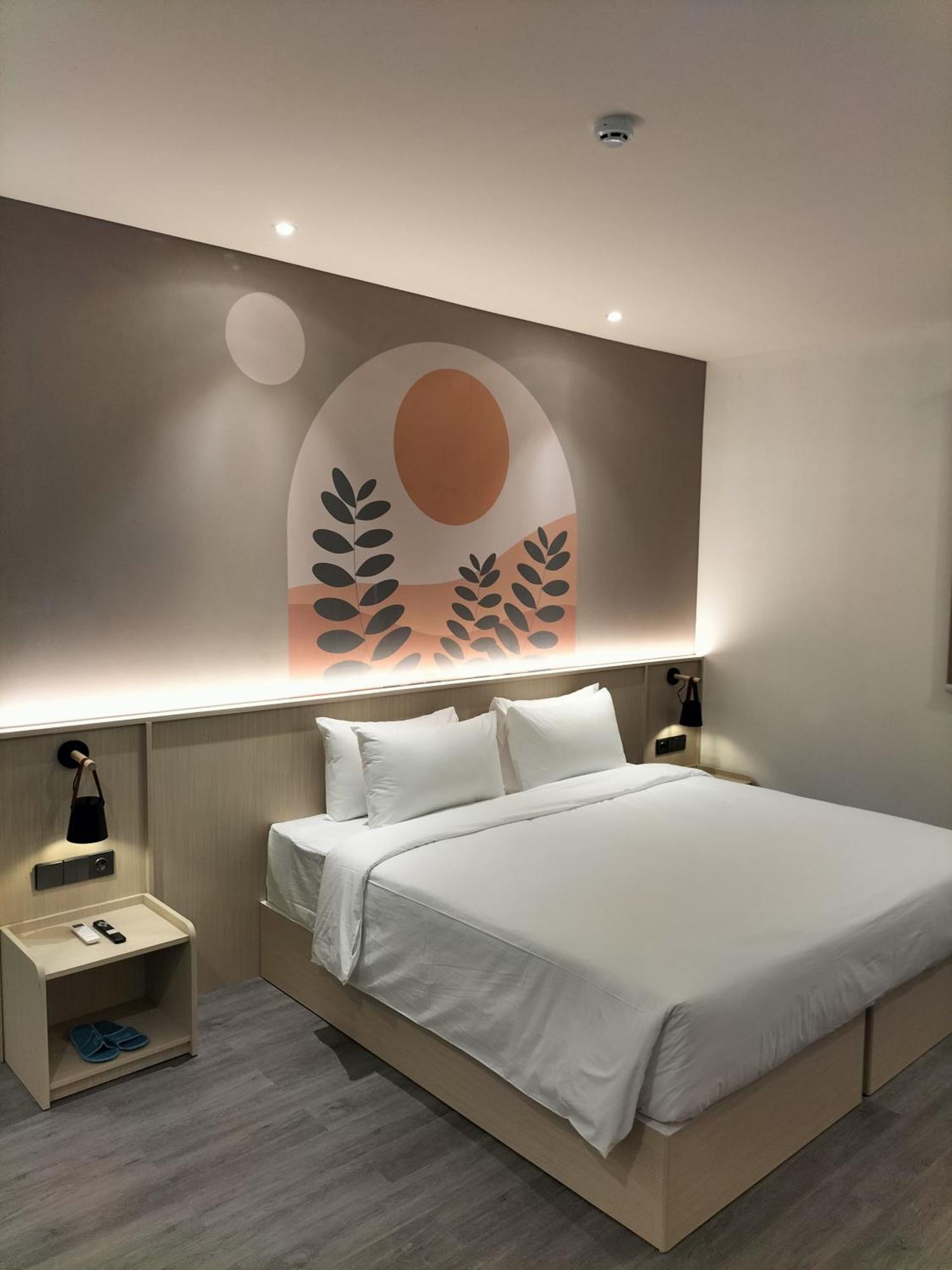 True Blue Hotel Menteng Jakarta Ngoại thất bức ảnh