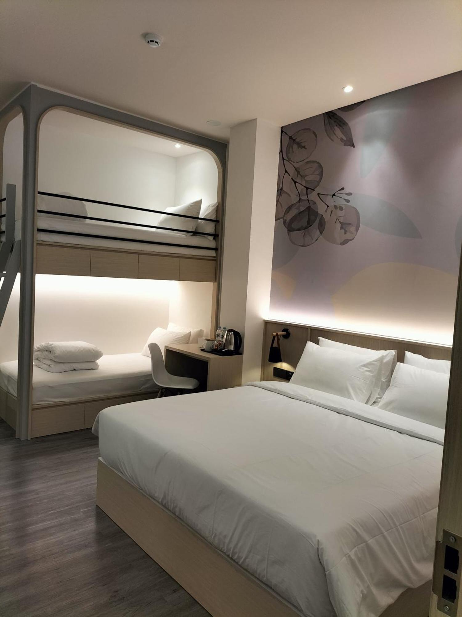 True Blue Hotel Menteng Jakarta Ngoại thất bức ảnh