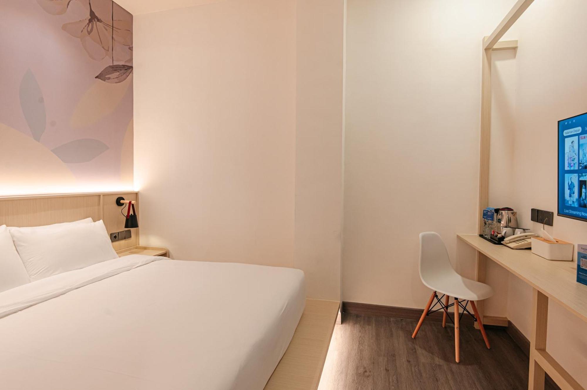 True Blue Hotel Menteng Jakarta Ngoại thất bức ảnh